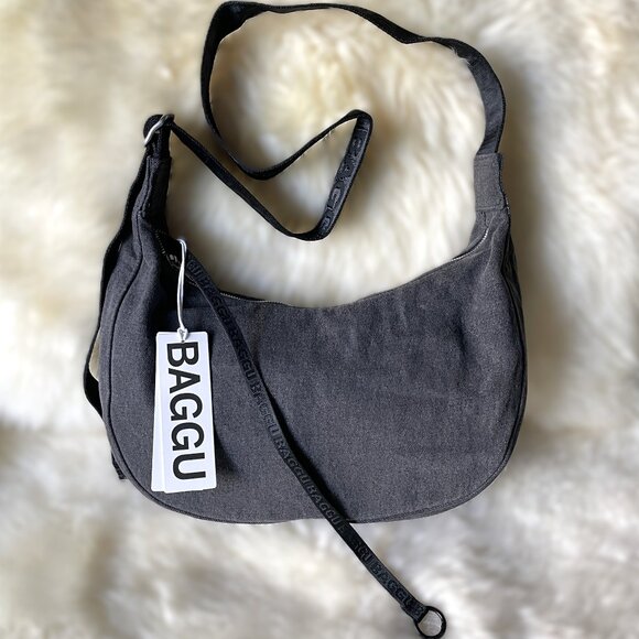 BAGGU Handbags - NWT Baggu Medium Crescent Bag - Washed Black Denim